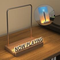 Suporte para discos de vinil KORRTFID agora tocando com prata clara Suporte para discos de vinil KORRTFID agora tocando com prata clara