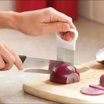Suporte para fatiar cebolas prático para cozinha - Filó Modas