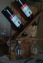 Suporte para vinho e taças