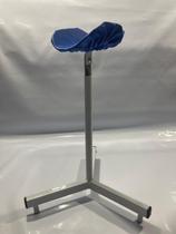 Suporte Tripé com Regulagem de Altura para Manicure e Pedicure Suporte Tripé com Regulagem de Altura para Manicure e Pedicure