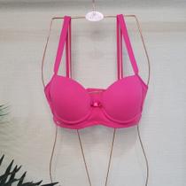 Sutiã pink, possui bojo e aro, veste p e m.