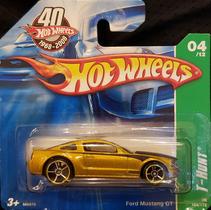 *T-HUNT* Hot Wheels - Ford Mustang GT