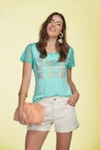 T-shirt com tule