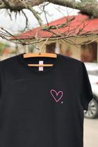 T-shirt Coração Preta