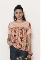 T-shirt em patchwork de malha com viscose estampada