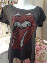 T- Shirt em Viscolycra com Pedrarias - Rolling Stones - Tamanho M e G T- Shirt em Viscolycra com Pedrarias - Rolling Stones - Tamanho M e G