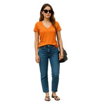 T-shirt Feminina Acostamento Gola V Fashion Conforto T-shirt Feminina Acostamento Gola V Fashion Conforto