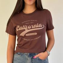 T- Shirt Feminina California Marrom