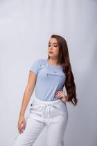 T-shirt Feminina estampada "Paciência " Decente