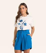 T- Shirt Feminina Meia Malha Endless Bege T- Shirt Feminina Meia Malha Endless Bege