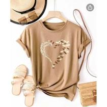T-shirt Feminina - Snoopy Normal - Amor - Barbie Camiseta - Baby Look Camisa Flor em Malha