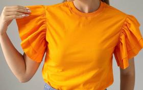T-shirt Feminina - Tamanho p T-shirt Feminina - Tamanho p