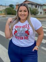 T-shirt free souls branca - plus size T-shirt free souls branca - plus size
