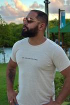 T-Shirt Me Leva Pra Ver o Mar