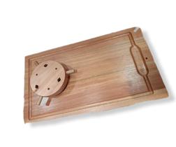 Tábua de madeira com suporte para espeto Tábua de madeira com suporte para espeto