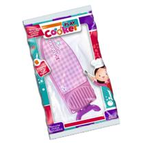 Tábua De Passar Infantil Com Suporte, ferro e cabide- Zuca Toys 8019