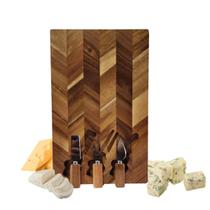 Tábua De Petisco Porção De Frios Ou Queijos De Luxo