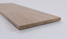 Tábua lixada para prateleira ou artesanato de madeira Pinus tratado 28x1,8x100 centímetros