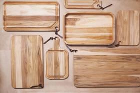 Tábua para Churrasco Tramontina Retangular em Madeira Teca com Acabamento Natural 40 x 24 cm