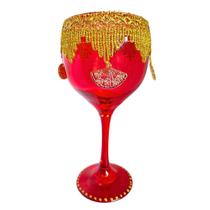 Taça Pomba Gira Cigana Vermelha Leque e Moedas Super Luxo Royal 365ml Vidro