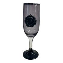 Taça Pomba Gira Negra com Rosa Negra 20 cm 150 ml Vidro - Lua Mística - 100% Original - Loja Oficial Taça Pomba Gira Negra com Rosa Negra 20 cm 150 ml Vidro - Lua Mística - 100% Original - Loja Oficial