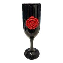 Taça Pomba Gira Negra com Rosa Vermelha 20 cm 150 ml Vidro