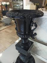 Taça Preta de Laca Brilhosa Taça Preta de Laca Brilhosa