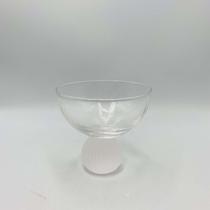 Taça Sobremesa Vidro Frisi com Pé Fosco 200ml 10x10cm Taça Sobremesa Vidro Frisi com Pé Fosco 200ml 10x10cm