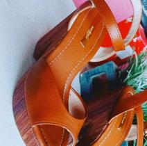 Tamanco com salto n35