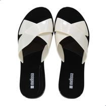 Tamanco Melissa Essential Cross Slide Adulto Preto/Bege Tamanco Melissa Essential Cross Slide Adulto Preto/Bege