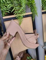 Tamanco nude tamanho 36 Tamanco nude tamanho 36