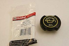 Tampa de enchimento de óleo Ford EC-743 Motorcraft OEM Tampa de enchimento de óleo Ford EC-743 Motorcraft OEM