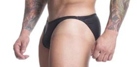 Tanga cirre preta Tanga cirre preta