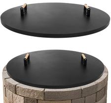 Tapa para Pozo de Fuego 1MORE de 34" con Manijas de Madera Resistente al Óxido Tapa para Pozo de Fuego 1MORE de 34" con Manijas de Madera Resistente al Óxido