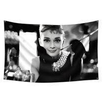Tapeçaria Audrey Hepburn Flag Art Anime 90x150cm Poliéster