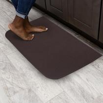 Tapete Accent Ritz lavável resistente a manchas 50,8 x 91,44 cm marrom