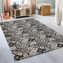 Tapete Antiderrapante Grande Varias Estampas 1,35 X 2,00