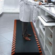 Tapete antifadiga FEATOL Industrial para trabalho 50x100cm preto