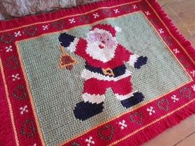 Tapete Arraiolo Vermelho Papai Noel Natal 55x70cm