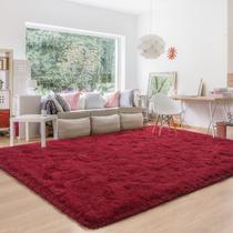 Tapete BENRON Fluffy 152x244 cm Vinho Tinto Lavável