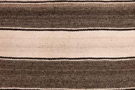 Tapete Boliviano Aguayo Artesanal Lã de Ovelha Natural com Listras Pretas 1.03X0.615M2
