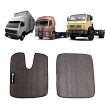 Tapete Borracha Caminhão C/ Bordado Volkswagen Universal - 800.132 Tapete Borracha Caminhão C/ Bordado Volkswagen Universal - 800.132