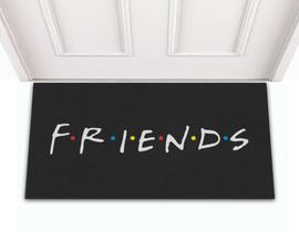 Tapete Capacho de Porta Entrada Decorativo Divertido Serie Geek Friends 60x30