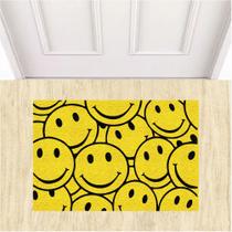 Tapete Capacho Divertido Emoji Feliz Smile 60X40 cm Amarelo.