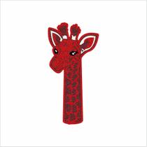 Tapete capacho girafa colorida vermelho.