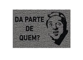 Tapete capacho vinil 'Da parte de quem' 60cmx40cm