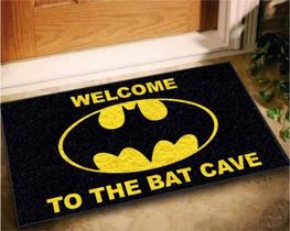 Tapete Capacho Welcome Bat Cave 60X40 (Batman)