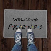 Tapete Capacho welcome friends 60x40 cm prata Tapete Capacho welcome friends 60x40 cm prata