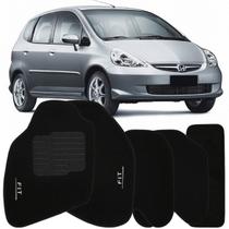 Tapete Carpete Fit 2004 à 2008 Preto Logo Bordado Jogo 5 Peças Personalizado Automotivo