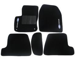 Tapete carpete Focus Sedan base pinado Tapete carpete Focus Sedan base pinado